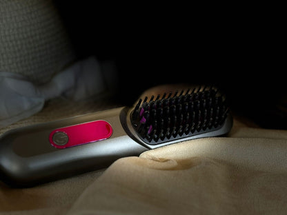Portable Straightening Brush